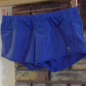 oiselle shorts Mac roga